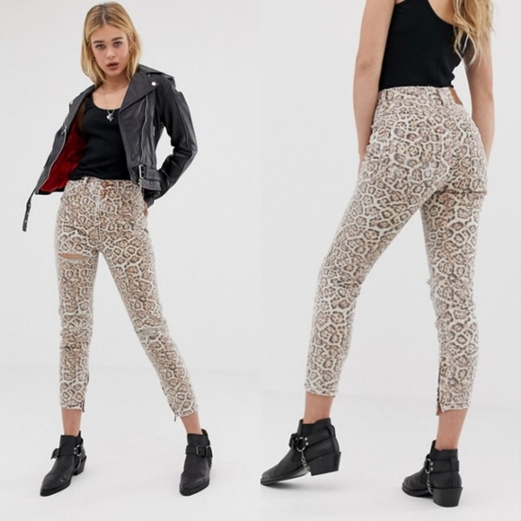 •One Teaspoon• Freebirds in Leopard Print Denim - Picture 2 of 5